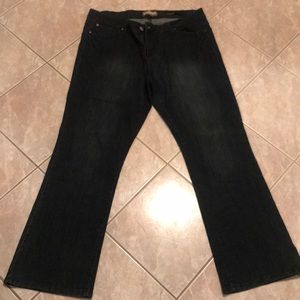 Gently worn kardashian Khloe Jeans size 20